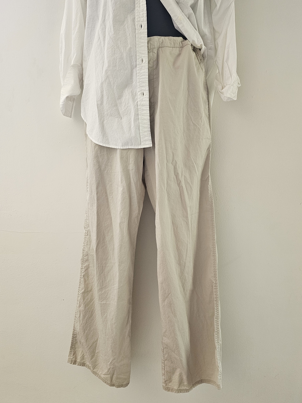 90s Vintage Calvin Klein lightweight pants Color Beige Size 34